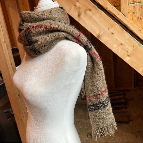 Brown plaid fringe scarf black red 16 1/2" x 70" - Picture 1 of 10